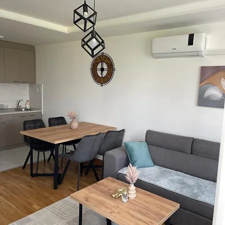 Apartment Stan Na Dan K&v Ivisovo Greblje
