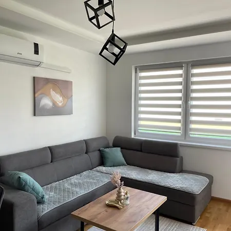 Stan Na Dan K&v Apartment Ivisovo Greblje